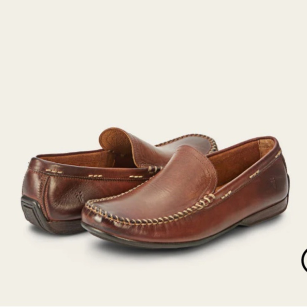 Frye men’s size 9D Venetian loafers. Worn once.